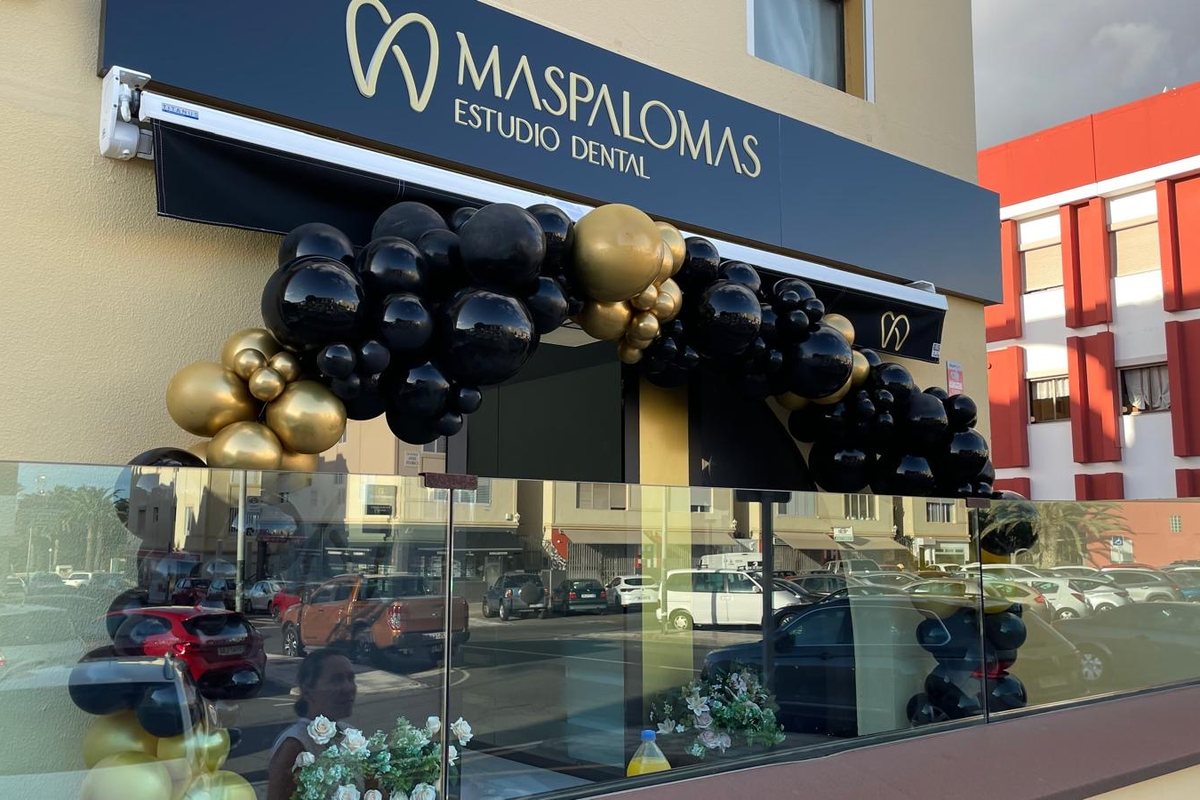 Decoración de eventos corporativos en Gran Canaria para inauguraciones y presentaciones de marca